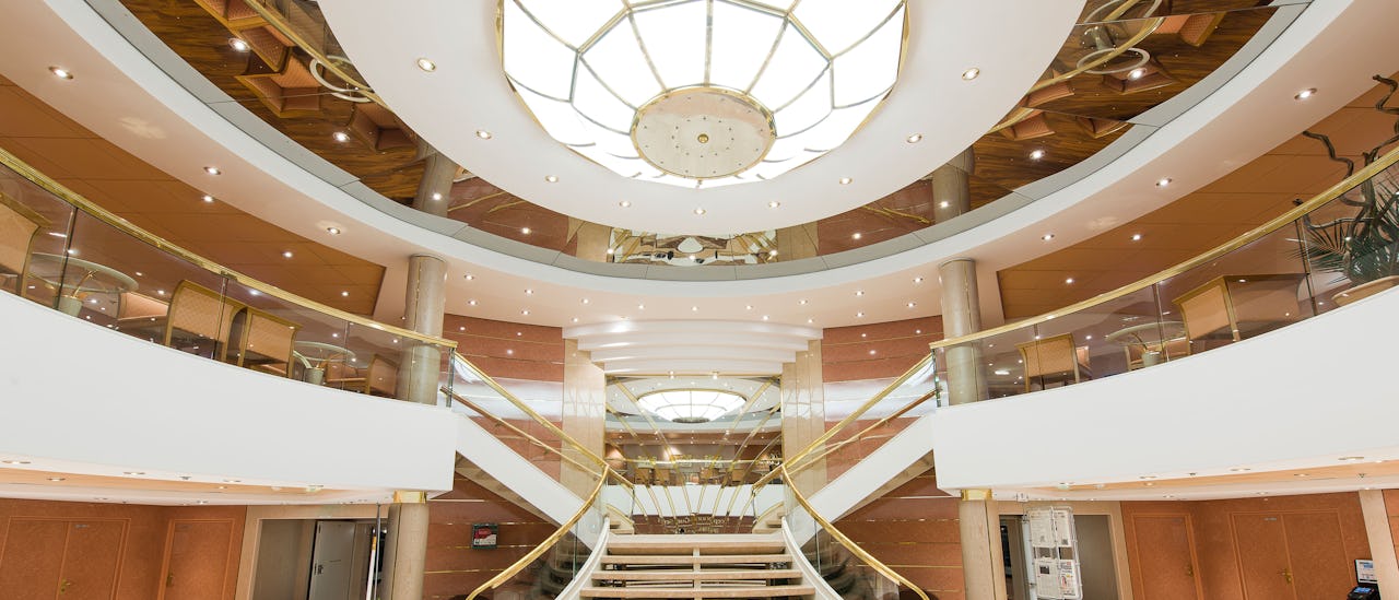 Atrium – laivan sydän