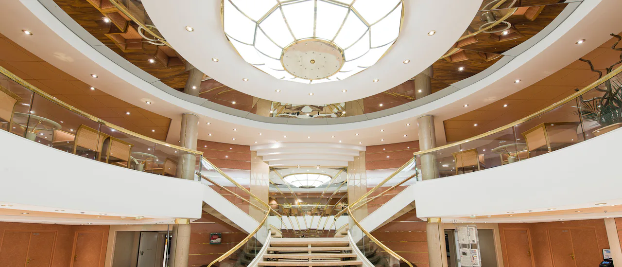Atrium – laivan sydän
