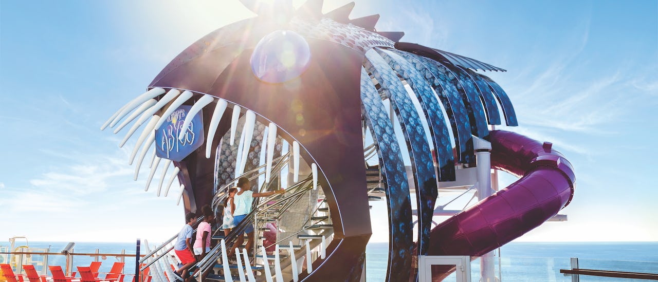 10 tarina liukuu Ultimate Abyss