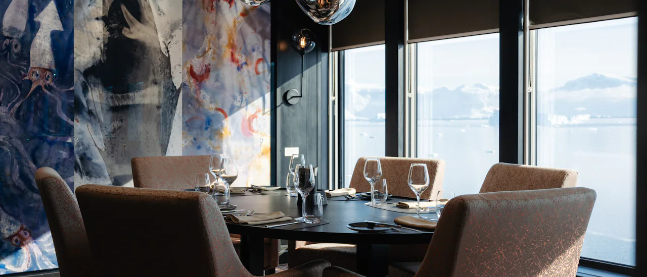Fine dining Restaurant Lindstrømissa