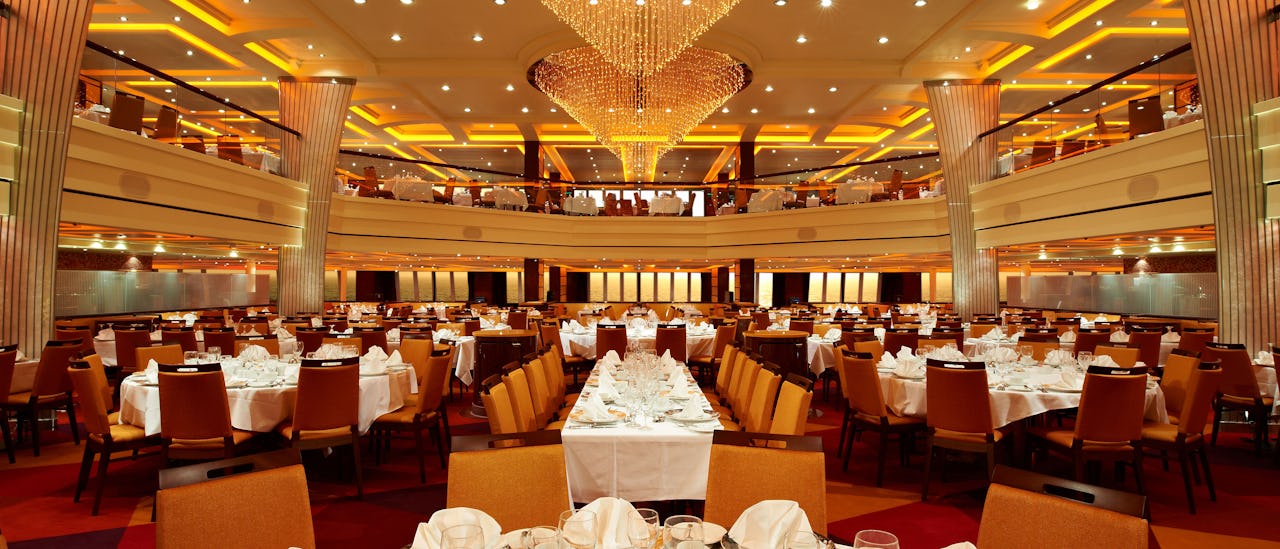 Yksi hintaan kuuluvista á la carte -ravintoloista