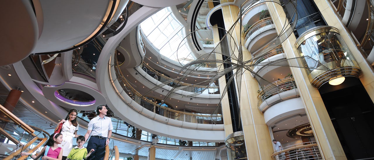 Atrium – laivan sydän