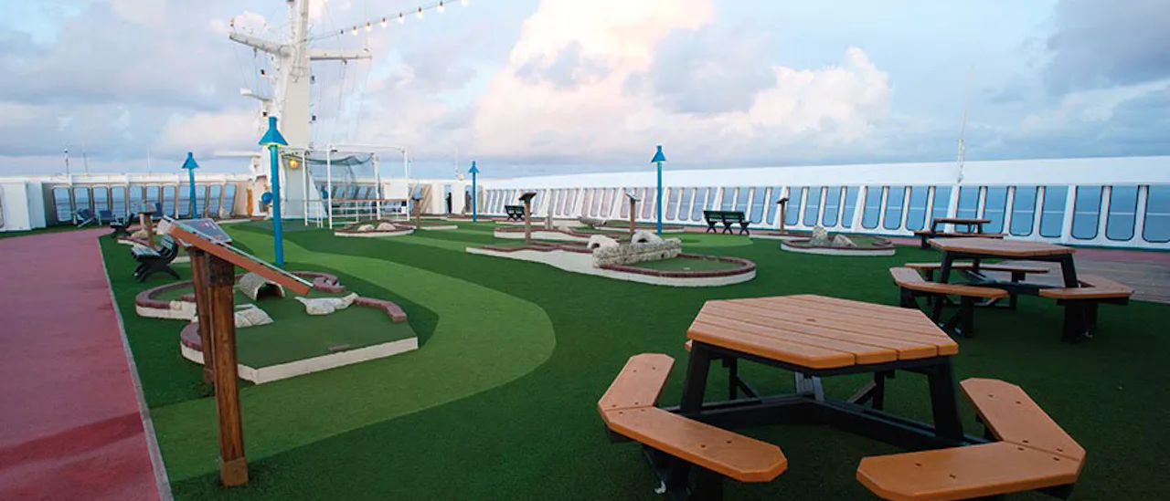 Minigolfin 9 reikä