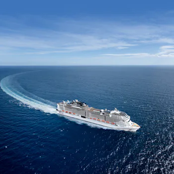 MSC Grandiosa merellä.