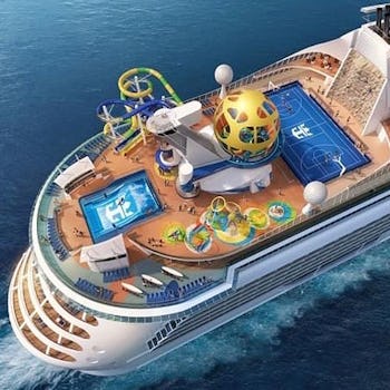 Royal Caribbean Adventure of the Seas ilmakuva kannen takaosasta.