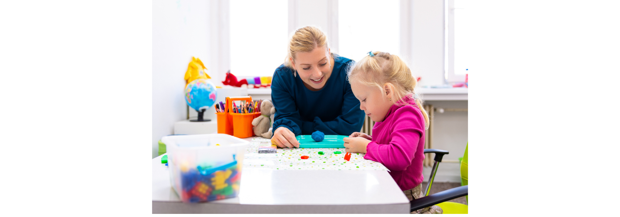 Omat lasten klubit eri ikäryhmille, teemoina pienemmillä esim. LEGO