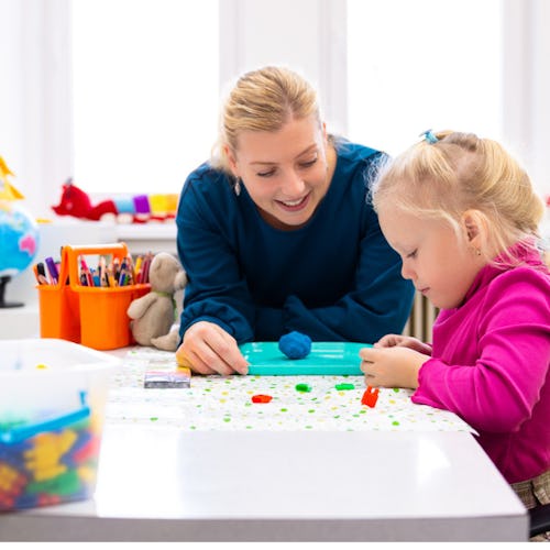 Omat lasten klubit eri ikäryhmille, teemoina pienemmillä esim. LEGO